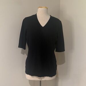 Cable & Gauge Black Short Sleeve V-Neck Top